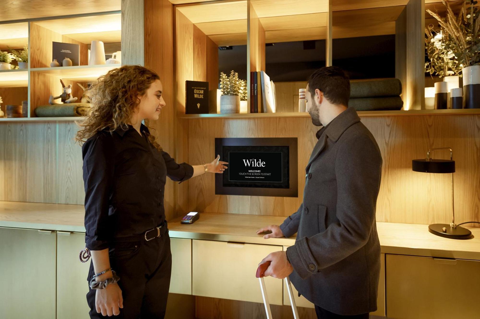 Wilde Aparthotels Berlin, Checkpoint Charlie Eksteriør bilde